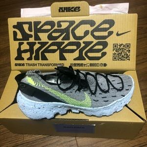 Nike Space Hippie size 9 women’s Men’s 7.5